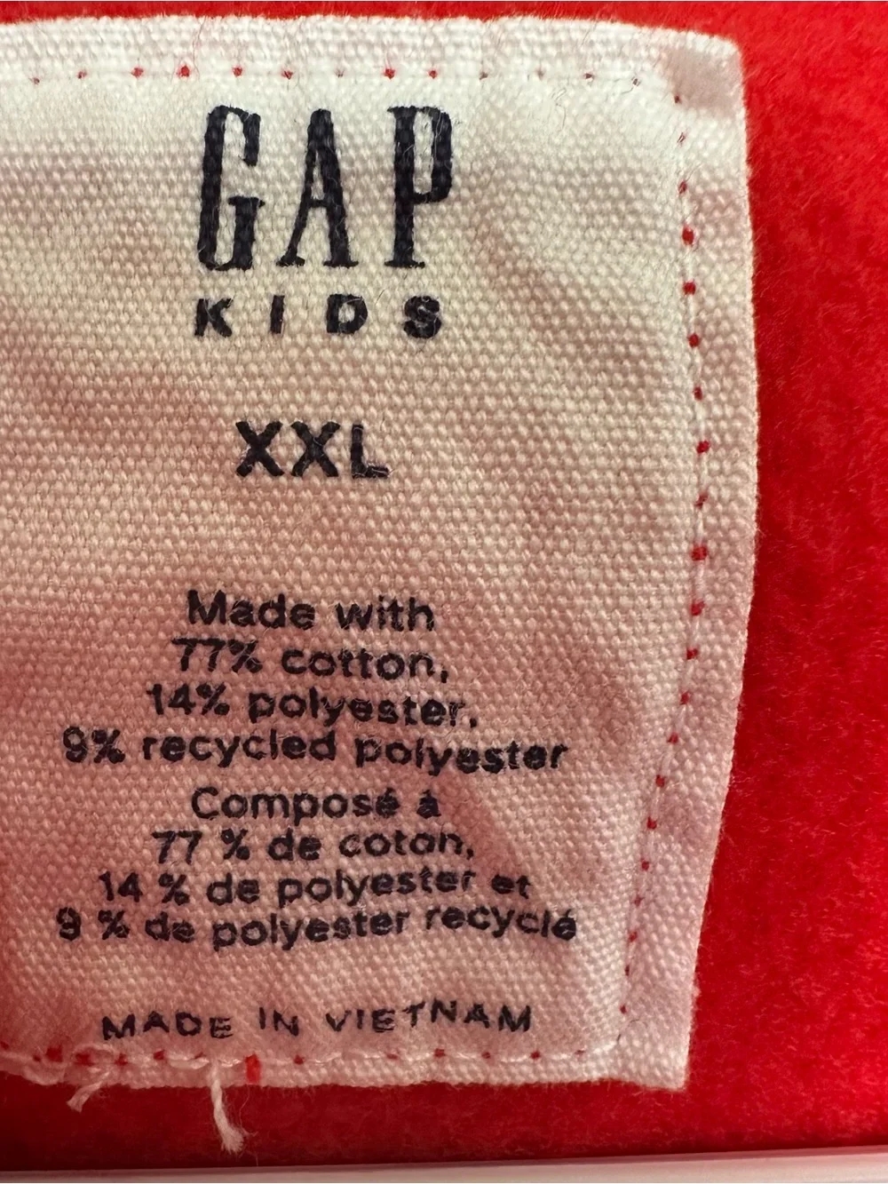 GAP bright red